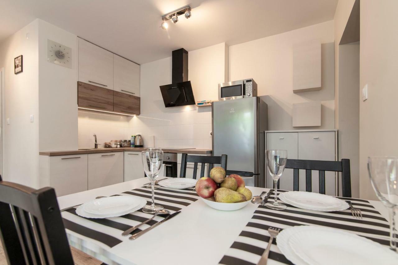 ביאליסטוק Apartament 24 Ul.Proletariacka 2A Centrum מראה חיצוני תמונה